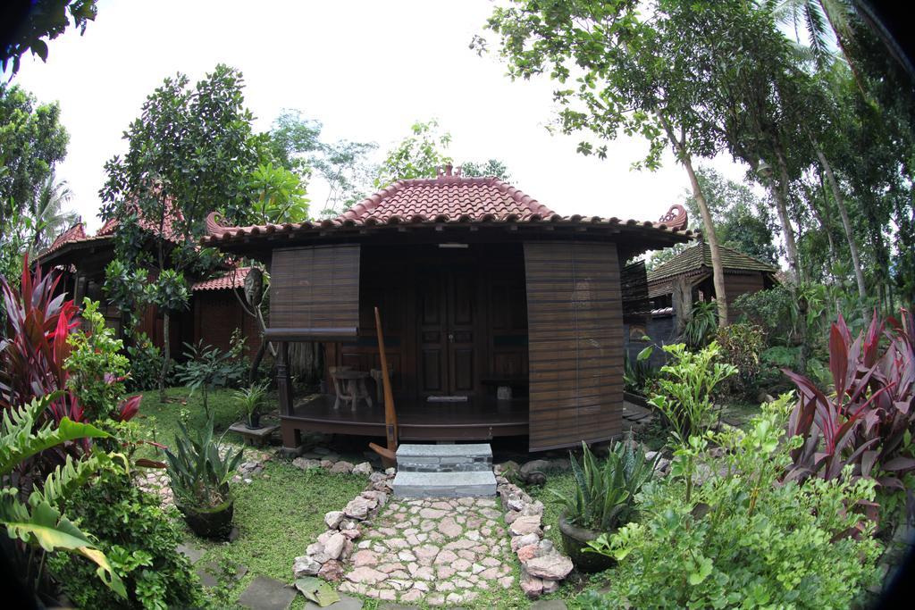 Omah Garengpoeng Guest House Magelang Zimmer foto